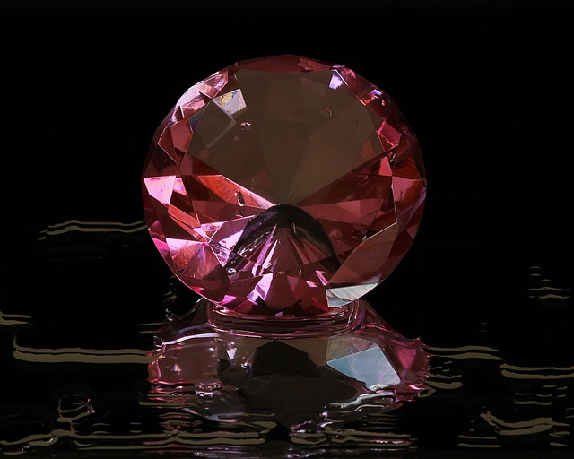 pink-diamond-82592_640.jpg