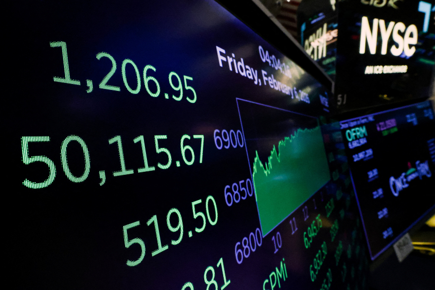 역사적인 다우 50,000, 그러나 긴장의 월가.jpg